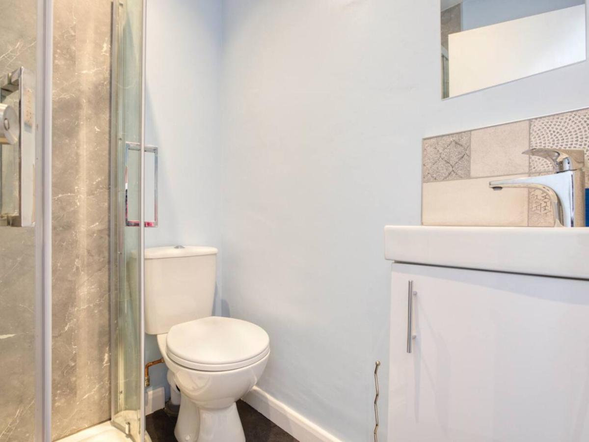 Lovely 2-Bed Apartment Colyton, Nr. Jurassic Coast Buitenkant foto
