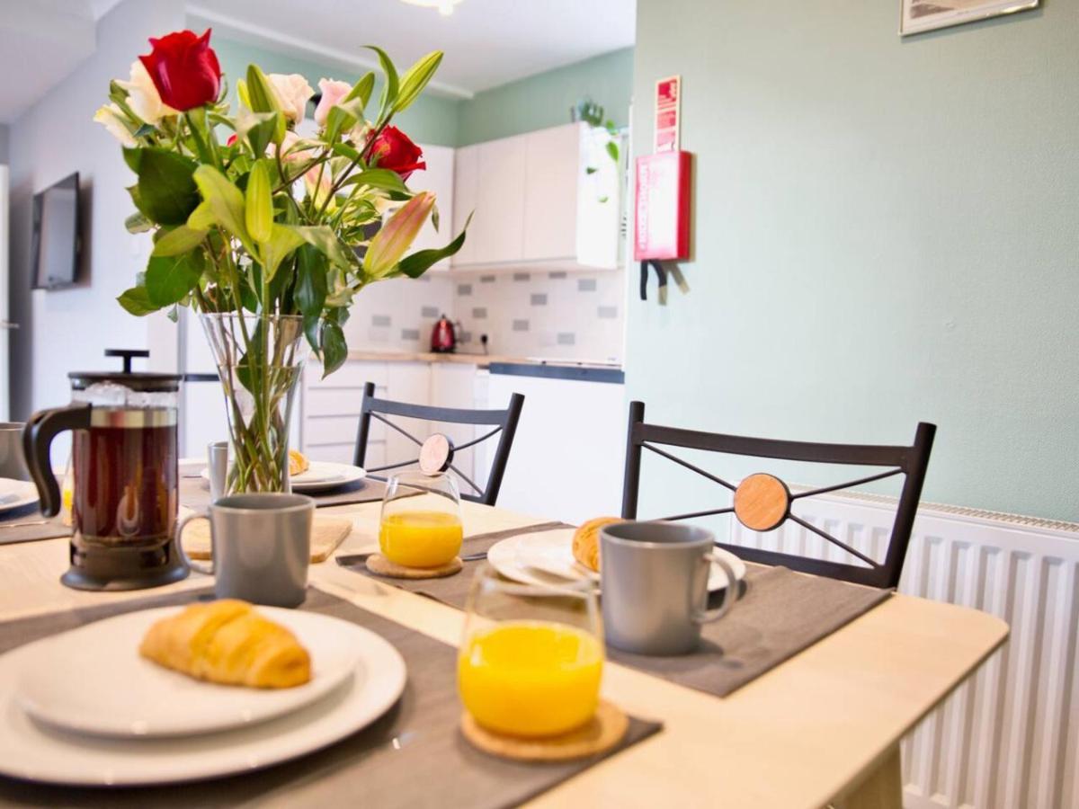 Lovely 2-Bed Apartment Colyton, Nr. Jurassic Coast Buitenkant foto