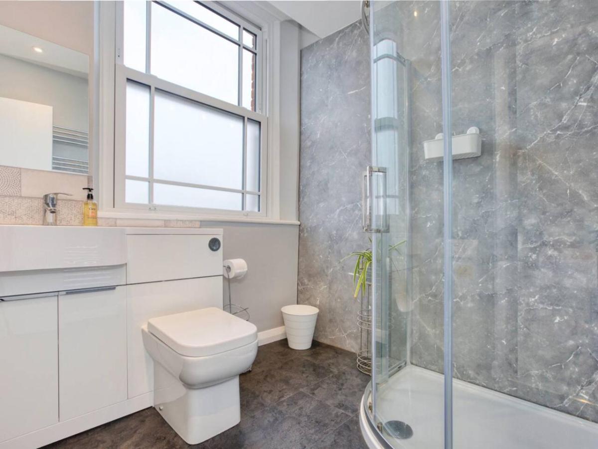 Lovely 2-Bed Apartment Colyton, Nr. Jurassic Coast Buitenkant foto